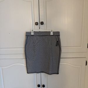 Cute Navy and White Stretchy Skirt